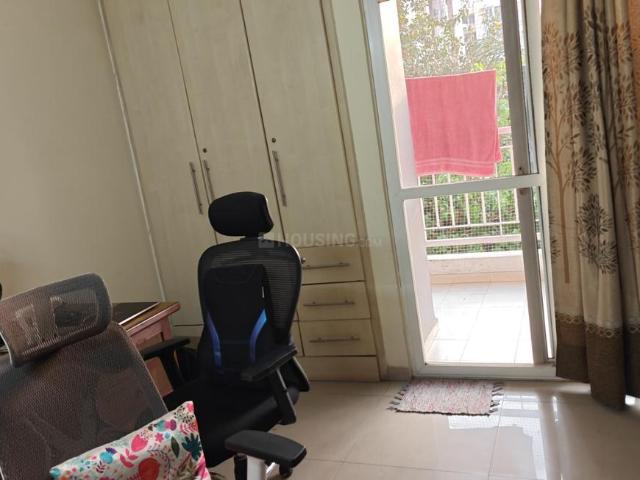 3 BHK Apartment in Indirapuram for rent Ghaziabad. The reference number is 19745428