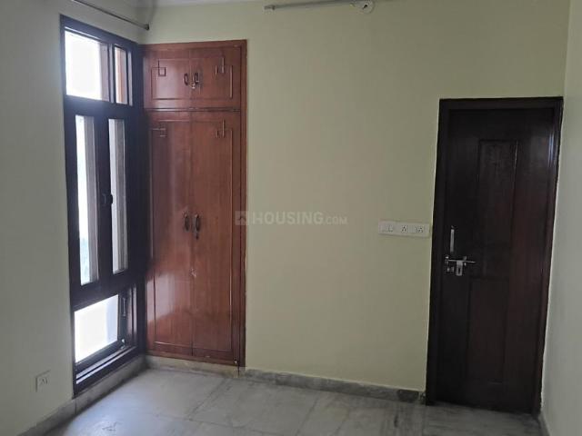 3 BHK Apartment in Indirapuram for rent Ghaziabad. The reference number is 19785333