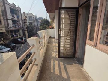 3 BHK Apartment in Indirapuram for rent Ghaziabad. The reference number is 19841187