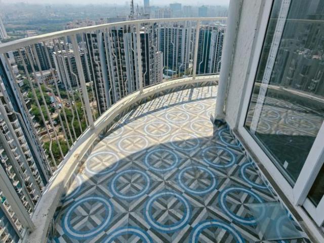 3 BHK Apartment in Indirapuram for rent Ghaziabad. The reference number is 19883279