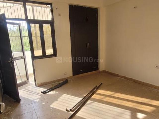 3 BHK Apartment in Indirapuram for rent Ghaziabad. The reference number is 20058926