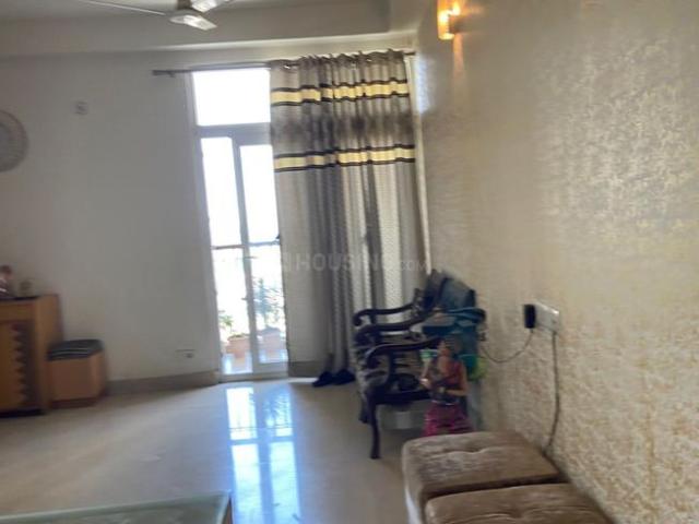 3 BHK Apartment in Indirapuram for rent Ghaziabad. The reference number is 20314173