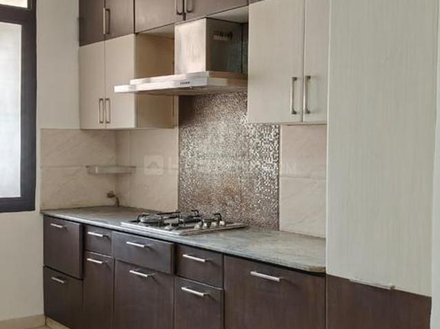 3 BHK Apartment in Indirapuram for rent Ghaziabad. The reference number is 20337538
