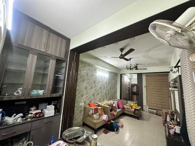3 BHK Apartment in Indirapuram for rent Ghaziabad. The reference number is 20532021