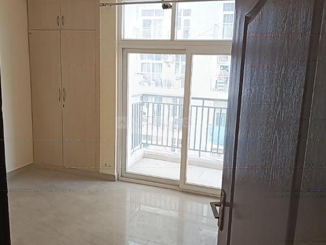 3 BHK Apartment in Indirapuram for rent Ghaziabad. The reference number is 20554203