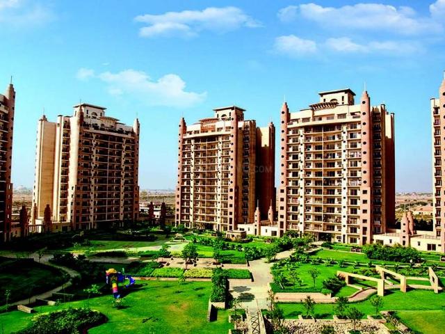 3 BHK Apartment in Indirapuram for rent Ghaziabad. The reference number is 20652101