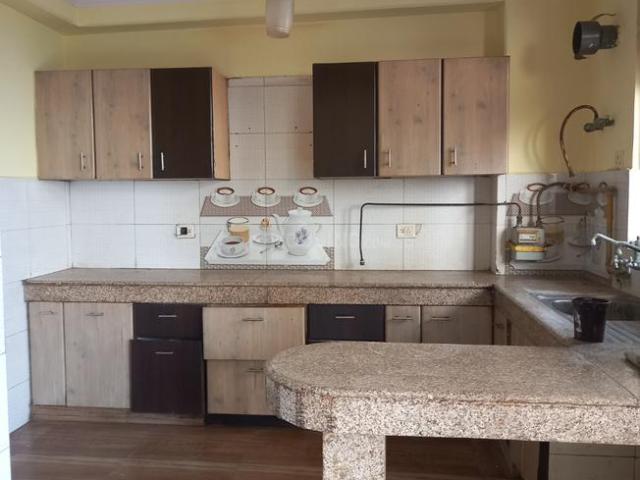 3 BHK Apartment in Indirapuram for rent Ghaziabad. The reference number is 20719535