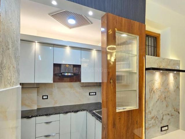 3 BHK Apartment in Indirapuram for rent Ghaziabad. The reference number is 20833316