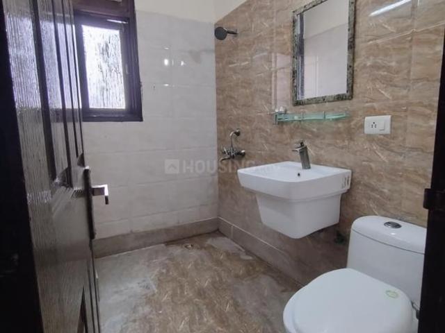 3 BHK Apartment in Indirapuram for rent Ghaziabad. The reference number is 20862567