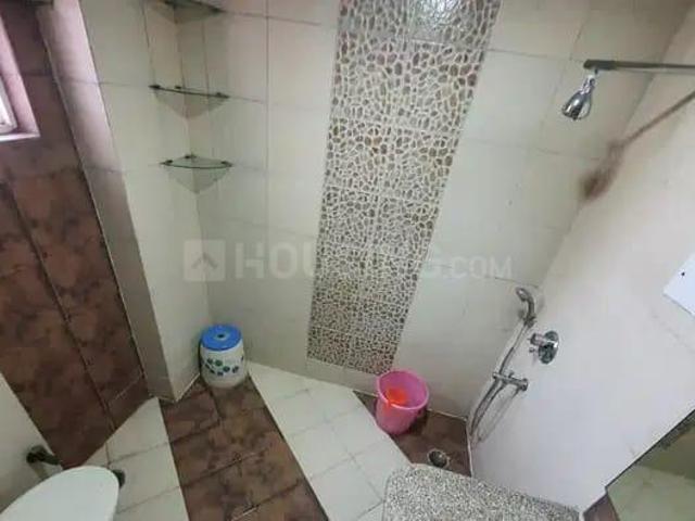 3 BHK Apartment in Indirapuram for rent Ghaziabad. The reference number is 20872912