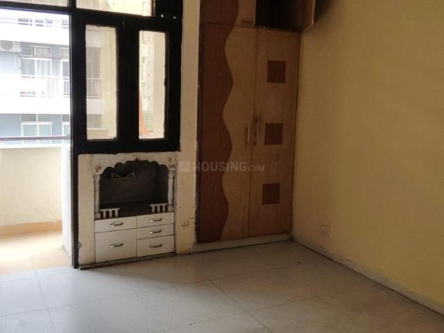 3 BHK Apartment in Indirapuram for rent Ghaziabad. The reference number is 20993554