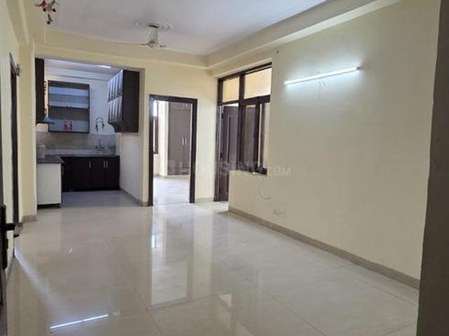 3 BHK Apartment in Indirapuram for rent Ghaziabad. The reference number is 21042177