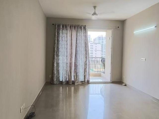 3 BHK Apartment in Indirapuram for rent Ghaziabad. The reference number is 21067011