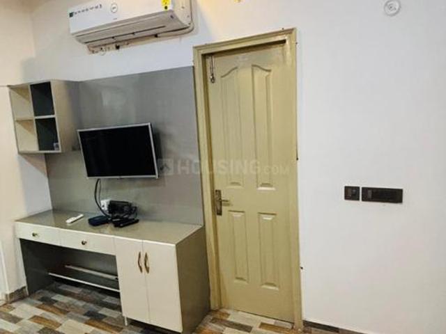 3 BHK Apartment in Indirapuram for rent Ghaziabad. The reference number is 21083251