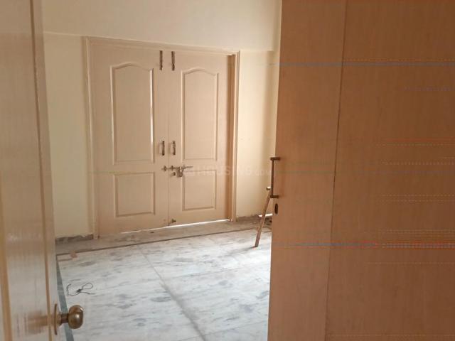 3 BHK Apartment in Indirapuram for rent Ghaziabad. The reference number is 21099914
