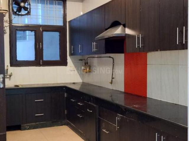3 BHK Apartment in Indirapuram for rent Ghaziabad. The reference number is 21092315