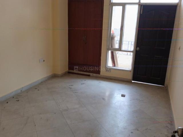 3 BHK Apartment in Indirapuram for rent Ghaziabad. The reference number is 21100311