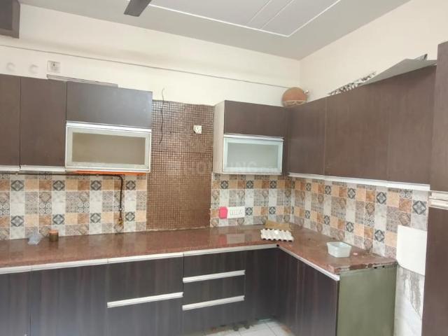3 BHK Apartment in Indirapuram for rent Ghaziabad. The reference number is 21116647