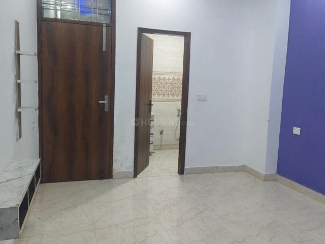 3 BHK Apartment in Indirapuram for rent Ghaziabad. The reference number is 21136349