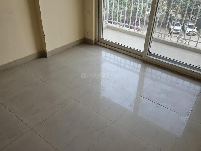 3 BHK Apartment in Indirapuram for rent Ghaziabad. The reference number is 21279584