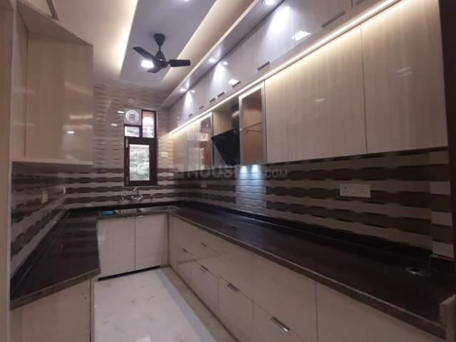 3 BHK Apartment in Indirapuram for rent Ghaziabad. The reference number is 21334712