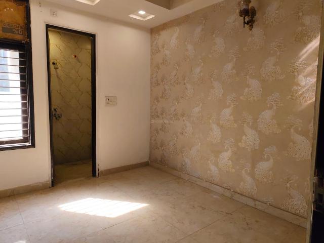 3 BHK Apartment in Indirapuram for rent Ghaziabad. The reference number is 21334854