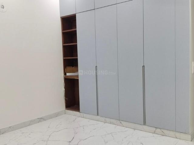3 BHK Apartment in Indirapuram for resale Ghaziabad. The reference number is 16944738