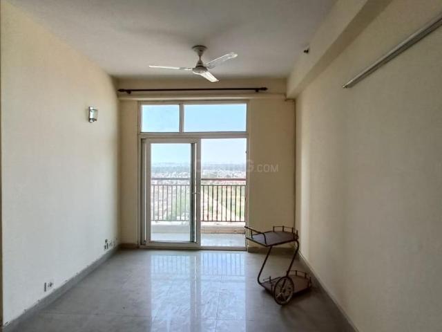 3 BHK Apartment in Indirapuram for resale Ghaziabad. The reference number is 19761267