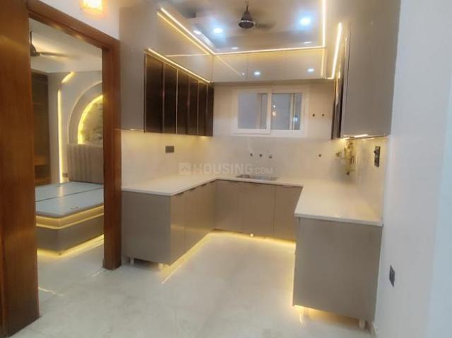 3 BHK Apartment in Indirapuram for resale Ghaziabad. The reference number is 19777037