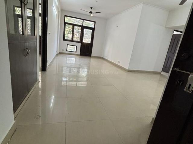 3 BHK Apartment in Indirapuram for resale Ghaziabad. The reference number is 19830885