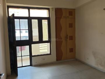 3 BHK Apartment in Indirapuram for resale Ghaziabad. The reference number is 19914148