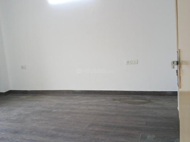 3 BHK Apartment in Indirapuram for resale Ghaziabad. The reference number is 19935373