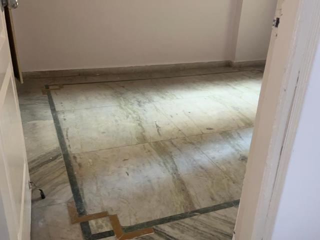 3 BHK Apartment in Indirapuram for resale Ghaziabad. The reference number is 19288320