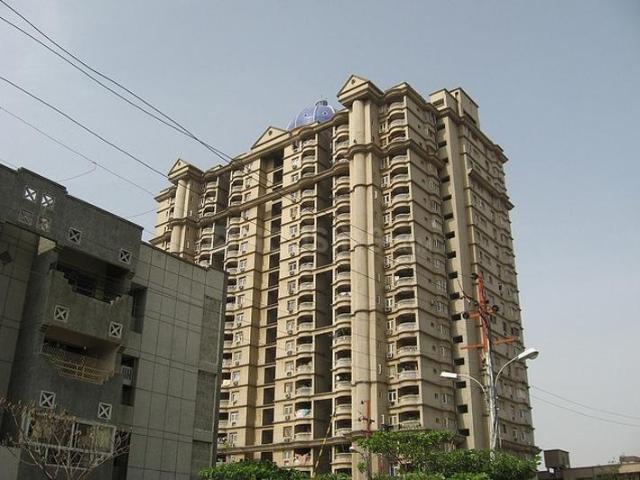 3 BHK Apartment in Indirapuram for resale Ghaziabad. The reference number is 20406473