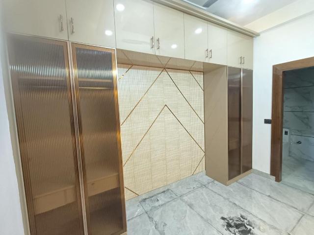 3 BHK Apartment in Indirapuram for resale Ghaziabad. The reference number is 20559711