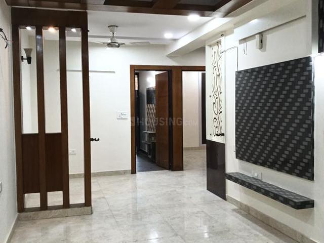 3 BHK Apartment in Indirapuram for resale Ghaziabad. The reference number is 20755731