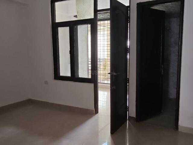 3 BHK Apartment in Indirapuram for resale Ghaziabad. The reference number is 20827893