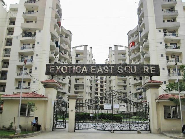 3 BHK Apartment in Indirapuram for resale Ghaziabad. The reference number is 21010208