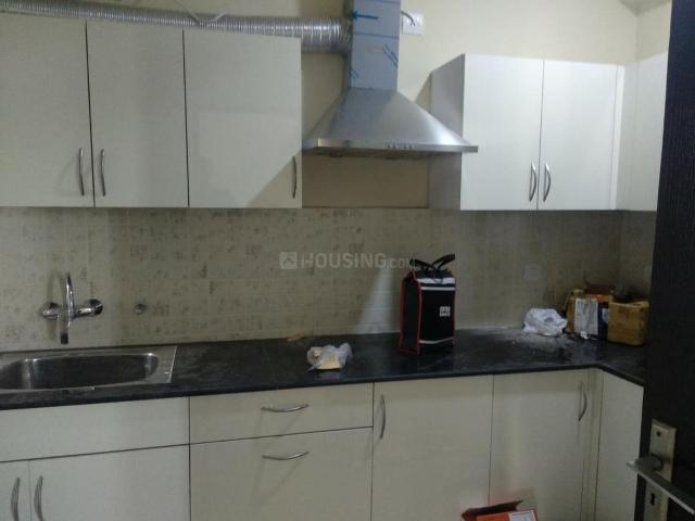 3 BHK Apartment in Indirapuram for resale Ghaziabad. The reference number is 21089682