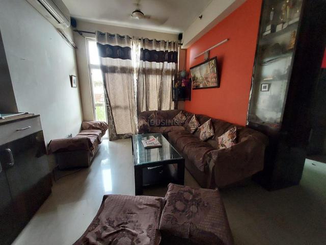 3 BHK Apartment in Indirapuram for resale Ghaziabad. The reference number is 21096655