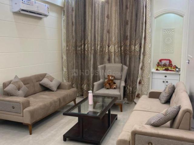 3 BHK Apartment in Indirapuram for resale Ghaziabad. The reference number is 21097469