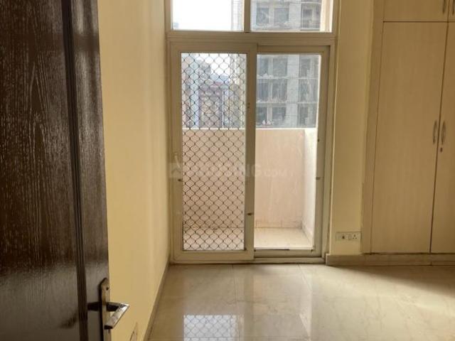 3 BHK Apartment in Indirapuram for resale Ghaziabad. The reference number is 21097189