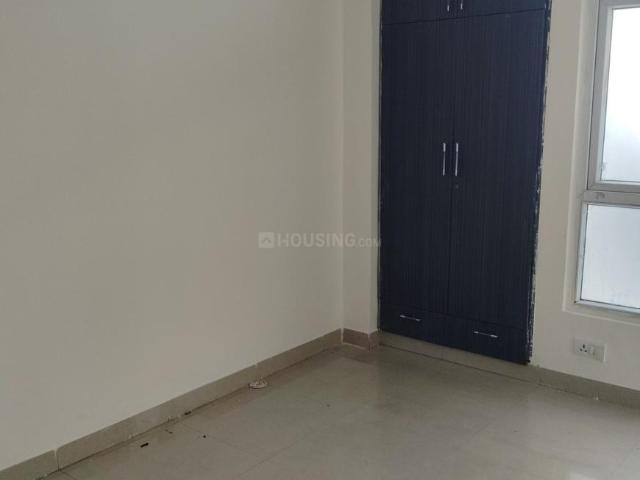 3 BHK Apartment in Indirapuram for resale Ghaziabad. The reference number is 21361119