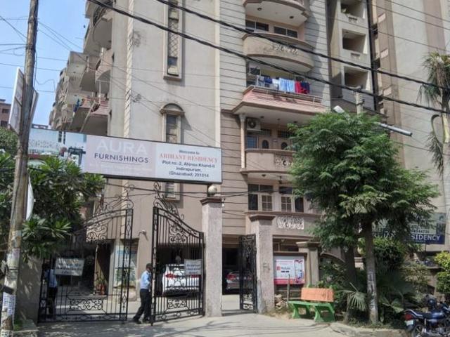 3 BHK Apartment in Indirapuram for resale Ghaziabad. The reference number is 8039050