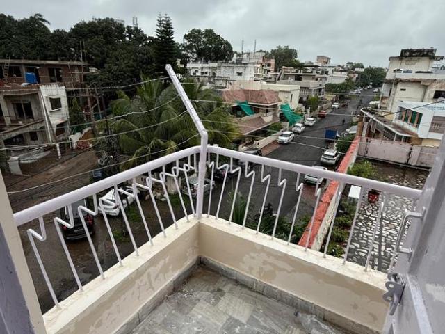 3 BHK Apartment in Idgah Hills for rent Bhopal. The reference number is 18250366