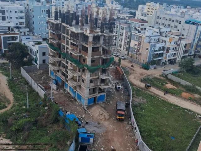 3 BHK Apartment in Isnapur for resale Sangareddy. The reference number is 19003270