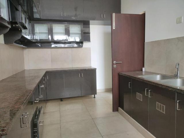 3 BHK Apartment in Iyyappanthangal for rent Chennai. The reference number is 17379265