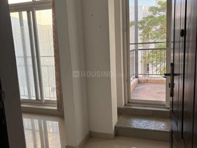 3 BHK Apartment in Iyyappanthangal for resale Chennai. The reference number is 21187588