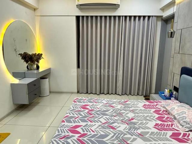 3 BHK Apartment in Jodhpur for rent Ahmedabad. The reference number is 19687931
