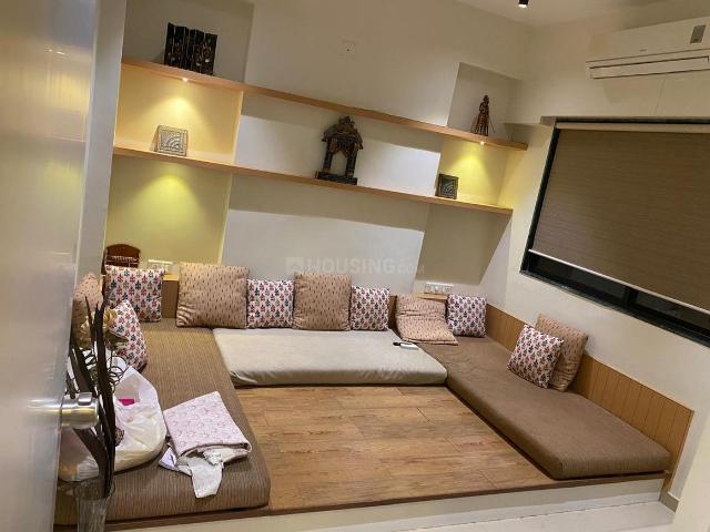 3 BHK Apartment in Jodhpur for rent Ahmedabad. The reference number is 19148203